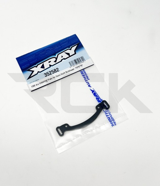XRAY 352582 - XB8 2023 - Alu Steering Plate for Semi-Split Bulkhead