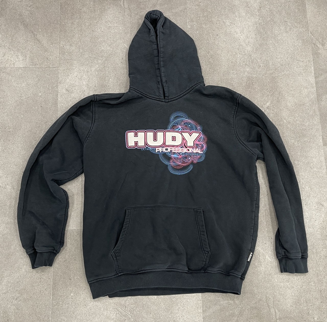 ARCHIV: GEBRAUCHT: HUDY - Sweater - Schwarz - XXL ARCHIV: GEBRAUCHT: HUDY - Sweater - Schwarz - XXL