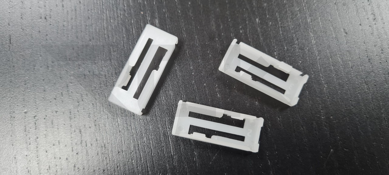 ARCHIV: ACORN 2732 - Servo Safety Locks - Verbindungssicherung (3 Stück)